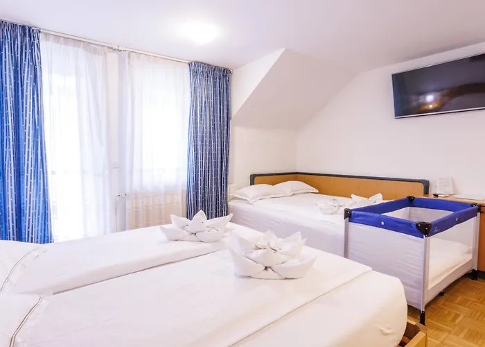 Vegov Hram מלון Dol pri Ljubljani