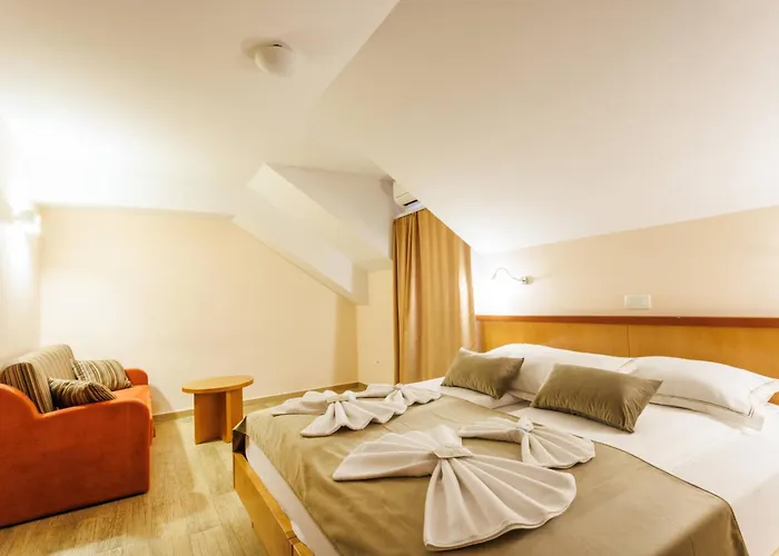 Vegov Hram מלון Dol pri Ljubljani